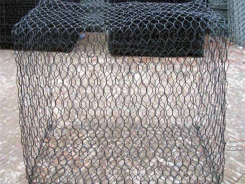 包塑石笼网