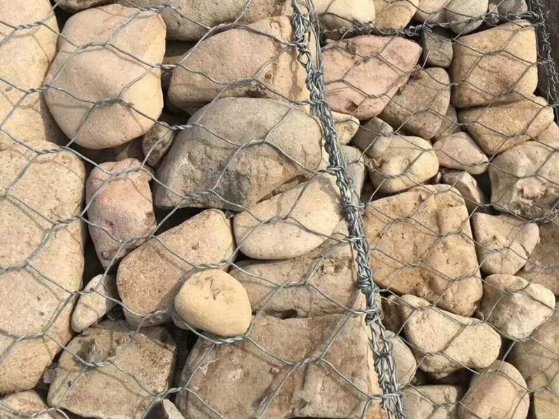铅丝石笼挡墙